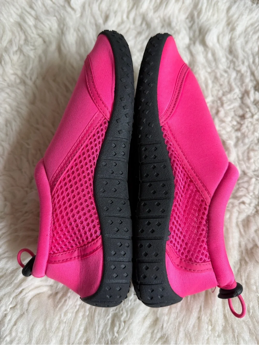 EUC Kids Water Shoes | Sz 2 | Mix No 6